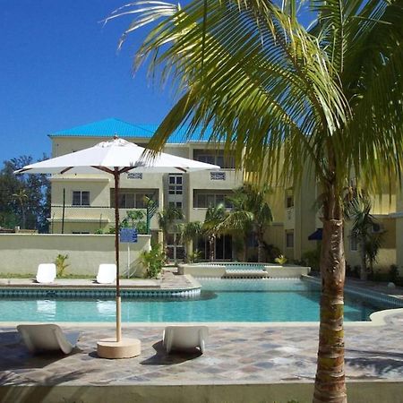 Lovely Apartment In Flic En Flac, Close To The Beach And All Amenities. Luaran gambar