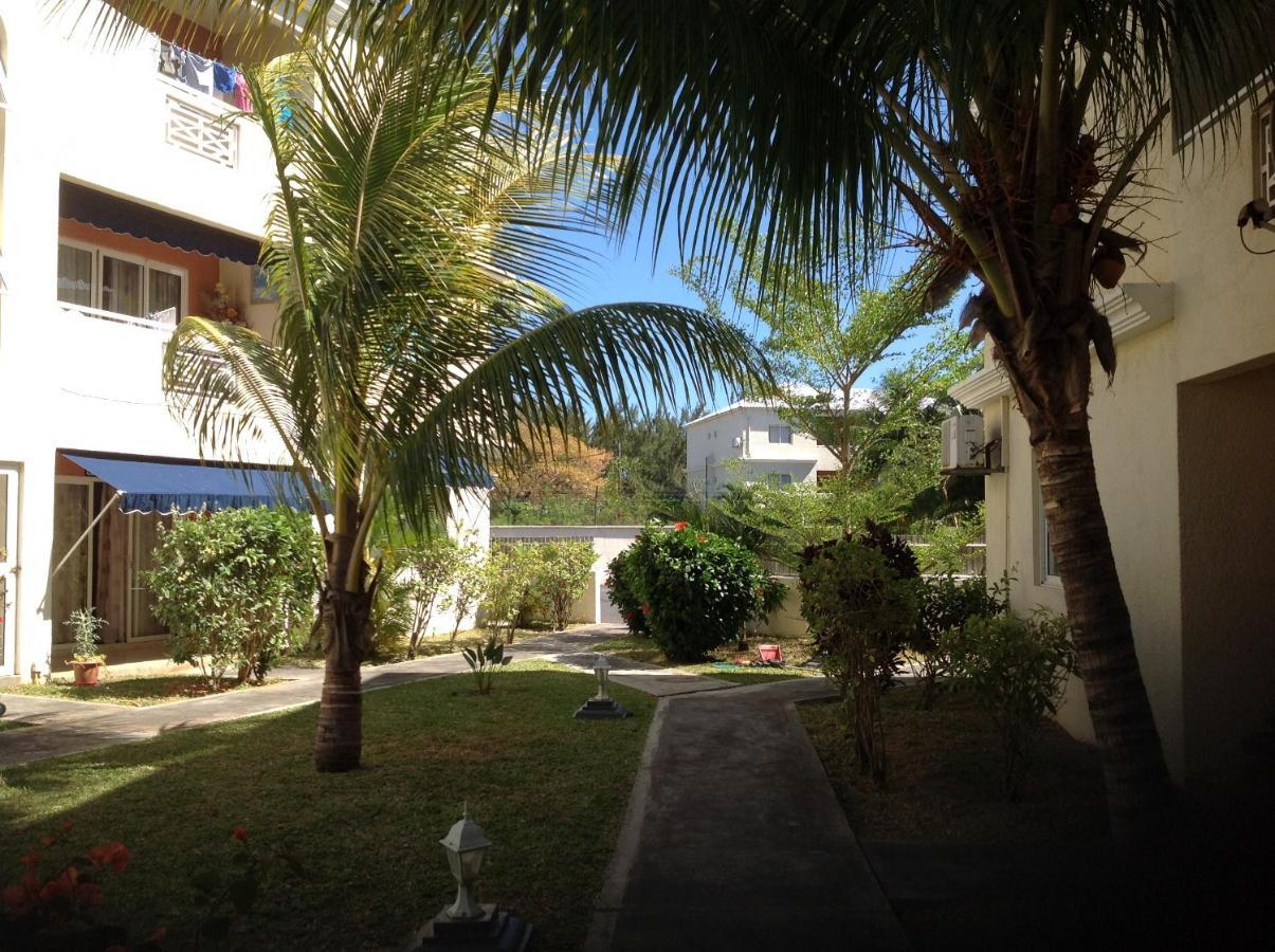 Lovely Apartment In Flic En Flac, Close To The Beach And All Amenities. Luaran gambar