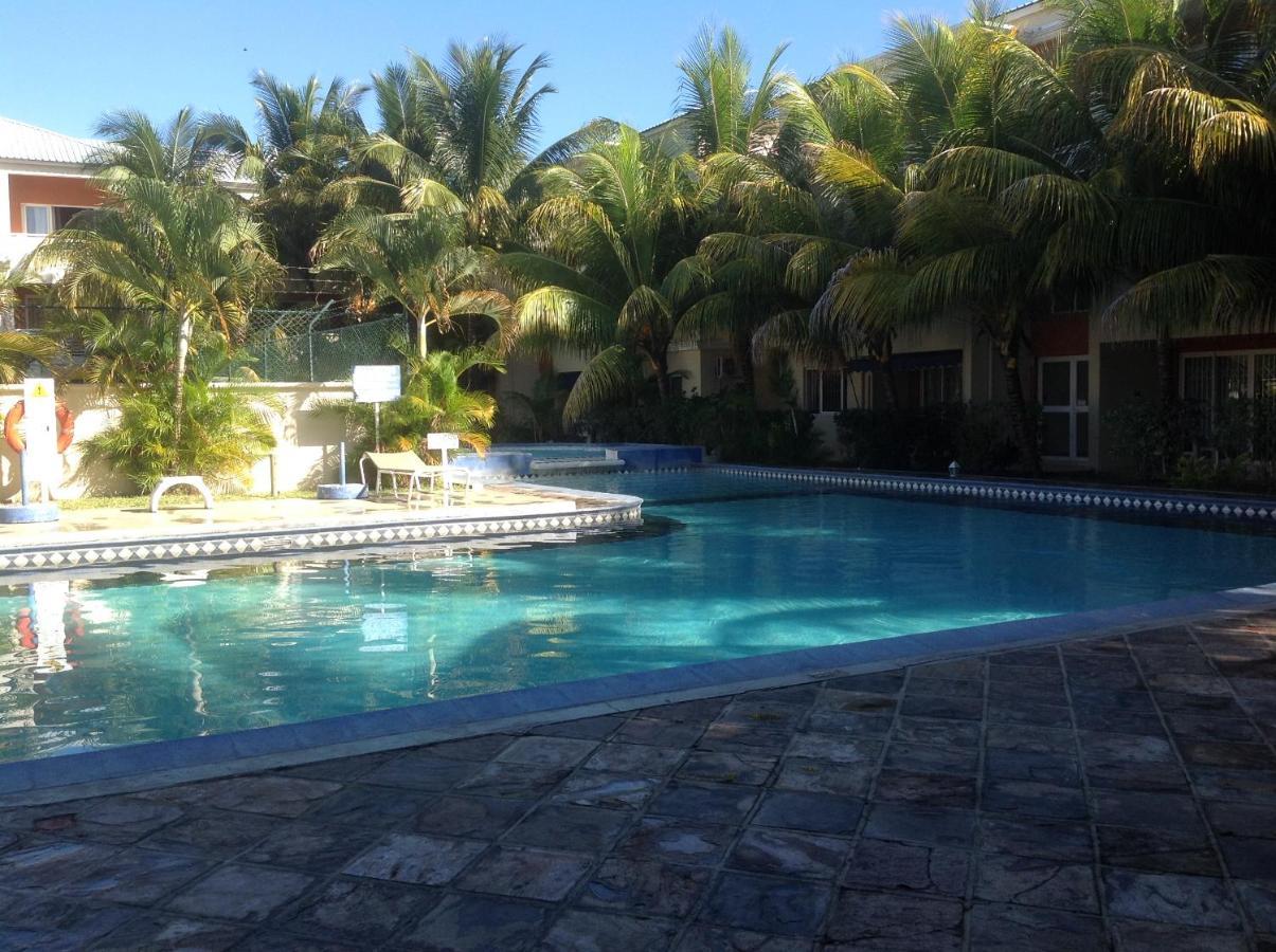 Lovely Apartment In Flic En Flac, Close To The Beach And All Amenities. Luaran gambar