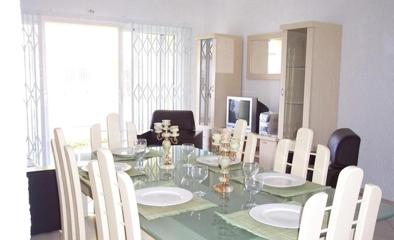 Lovely Apartment In Flic En Flac, Close To The Beach And All Amenities. Luaran gambar